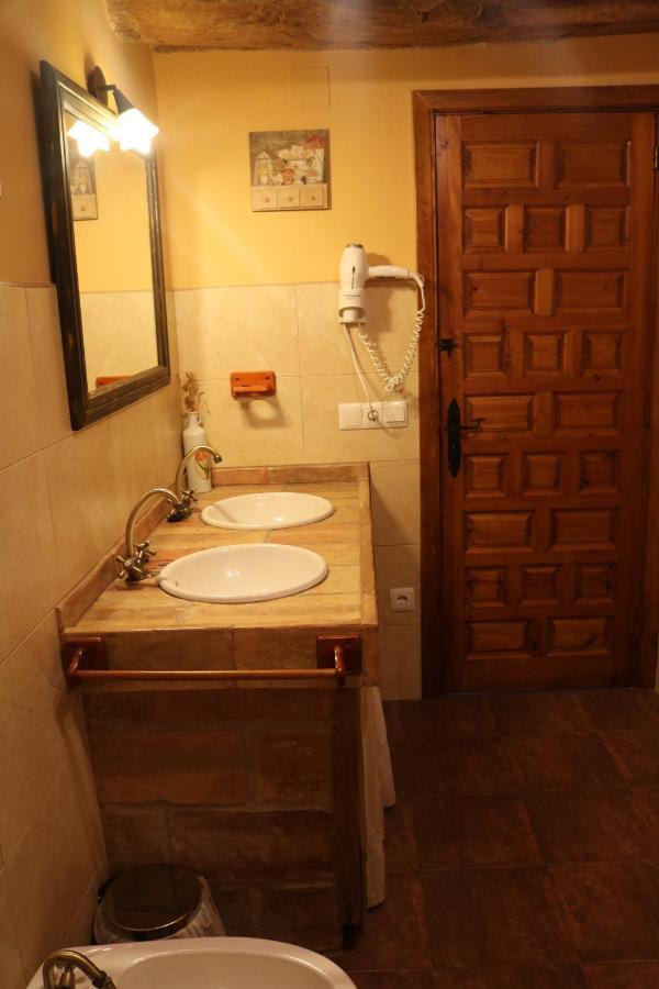 Casa Rural Tres Regiones Ontinena Екстериор снимка